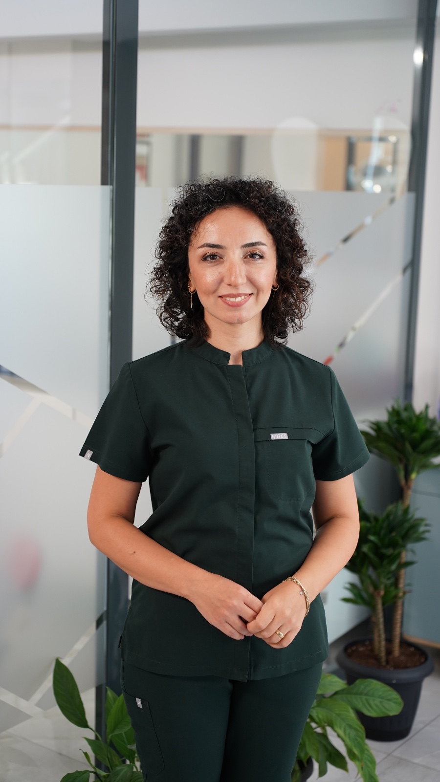 Uzm. Dt. Eda Özeşer - Ortodonti Uzmanı ve Klinik Kurucusu